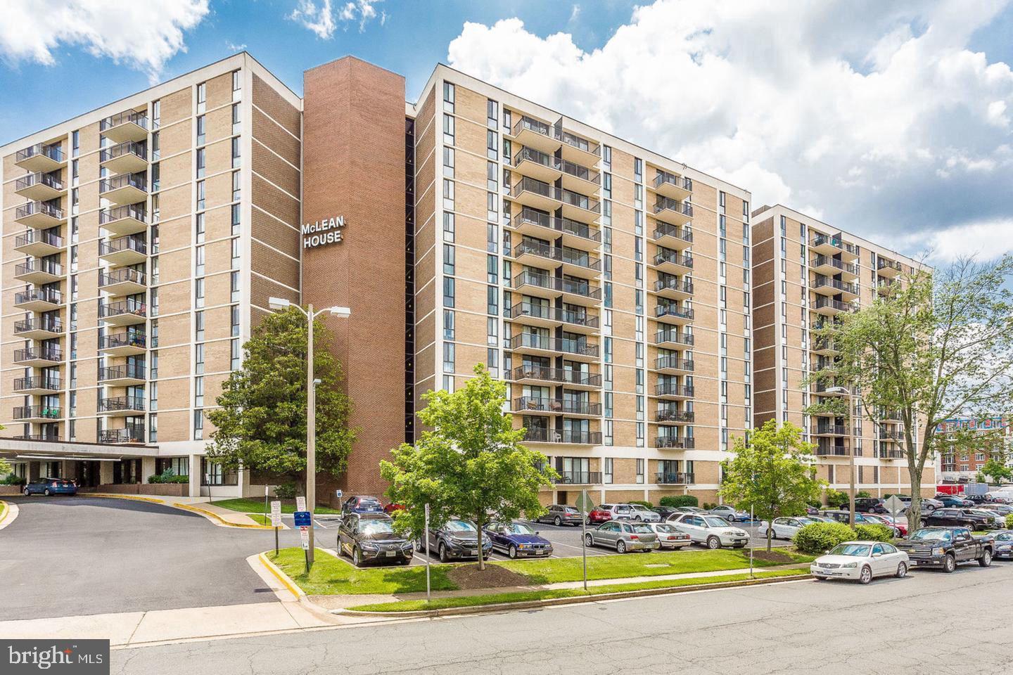6800 FLEETWOOD RD #1115, MCLEAN, Virginia 22101, 1 Bedroom Bedrooms, ,1 BathroomBathrooms,Residential,For sale,6800 FLEETWOOD RD #1115,VAFX2234552 MLS # VAFX2234552