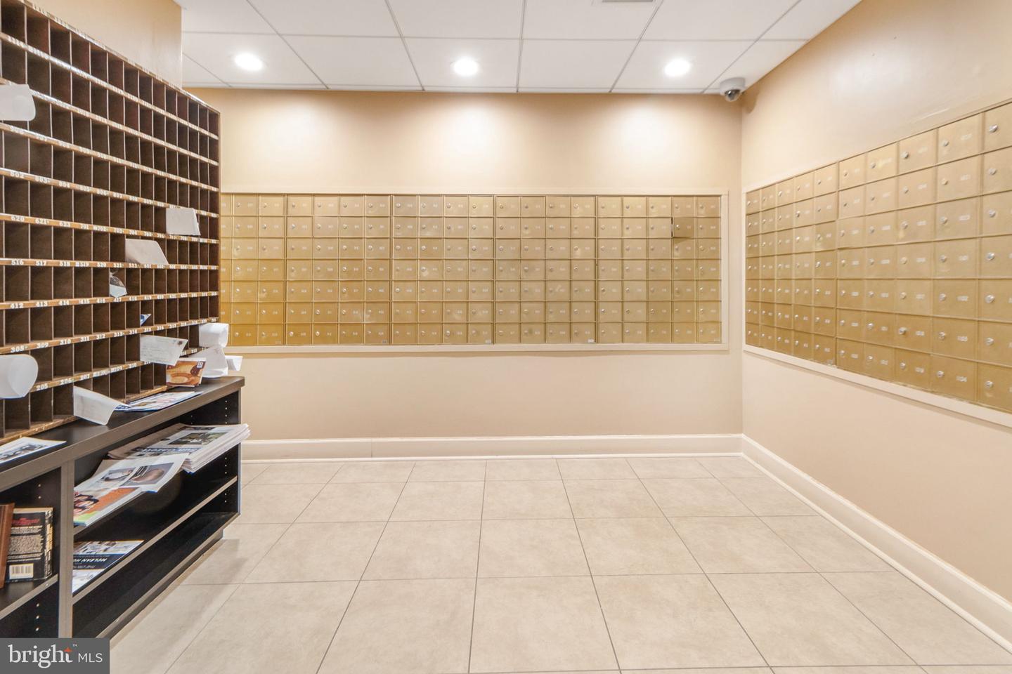 6800 FLEETWOOD RD #1115, MCLEAN, Virginia 22101, 1 Bedroom Bedrooms, ,1 BathroomBathrooms,Residential,For sale,6800 FLEETWOOD RD #1115,VAFX2234552 MLS # VAFX2234552