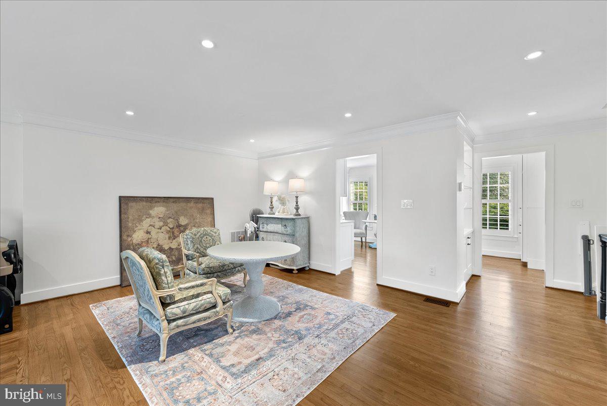 2512 N HARRISON ST, ARLINGTON, Virginia 22207, 3 Bedrooms Bedrooms, ,2 BathroomsBathrooms,Residential,For sale,2512 N HARRISON ST,VAAR2056128 MLS # VAAR2056128