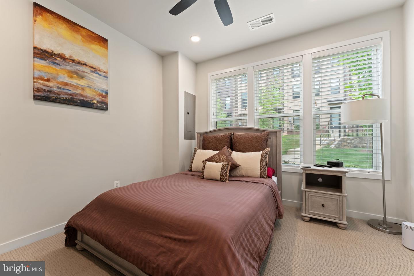 4605 QUINNS MILL WAY, CHANTILLY, Virginia 20151, 4 Bedrooms Bedrooms, ,4 BathroomsBathrooms,Residential,For sale,4605 QUINNS MILL WAY,VAFX2234710 MLS # VAFX2234710