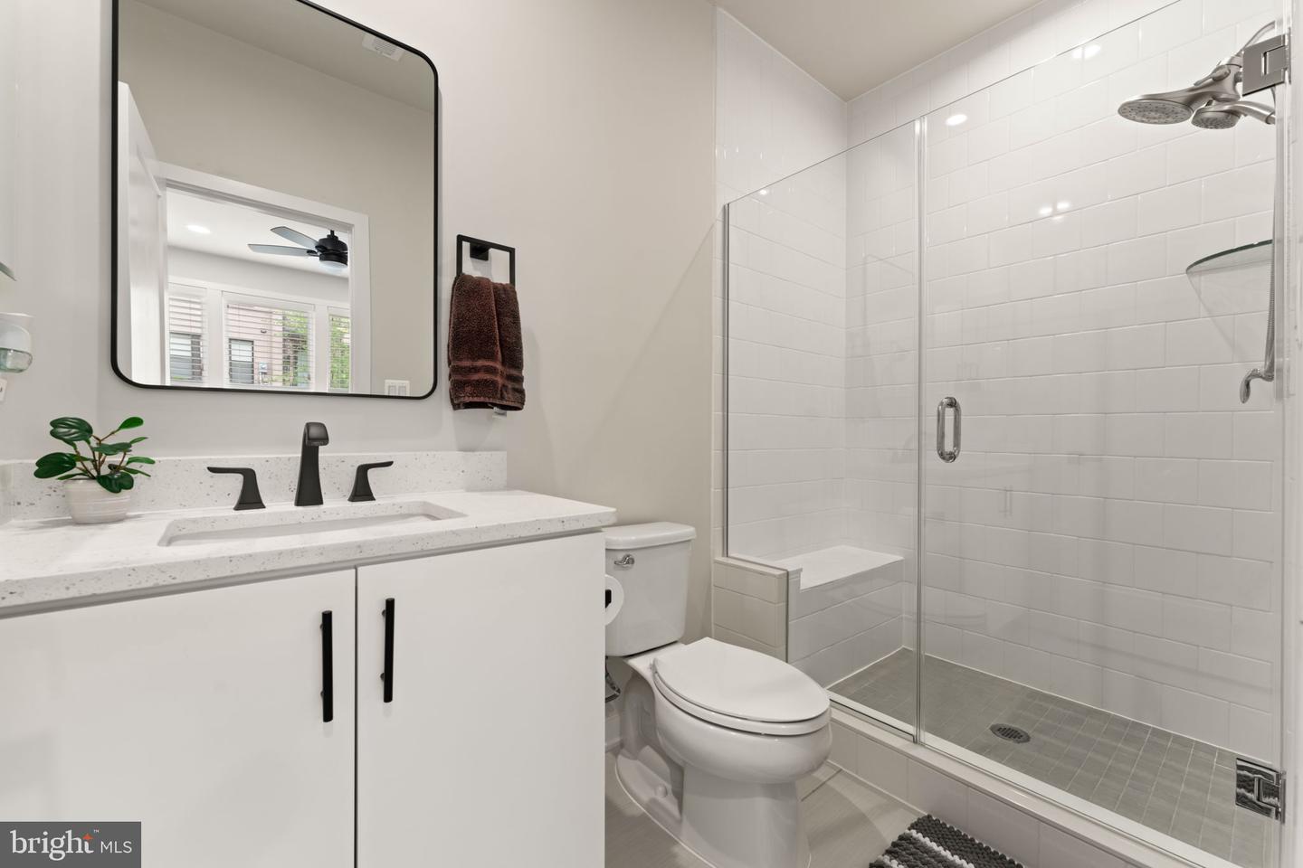 4605 QUINNS MILL WAY, CHANTILLY, Virginia 20151, 4 Bedrooms Bedrooms, ,4 BathroomsBathrooms,Residential,For sale,4605 QUINNS MILL WAY,VAFX2234710 MLS # VAFX2234710