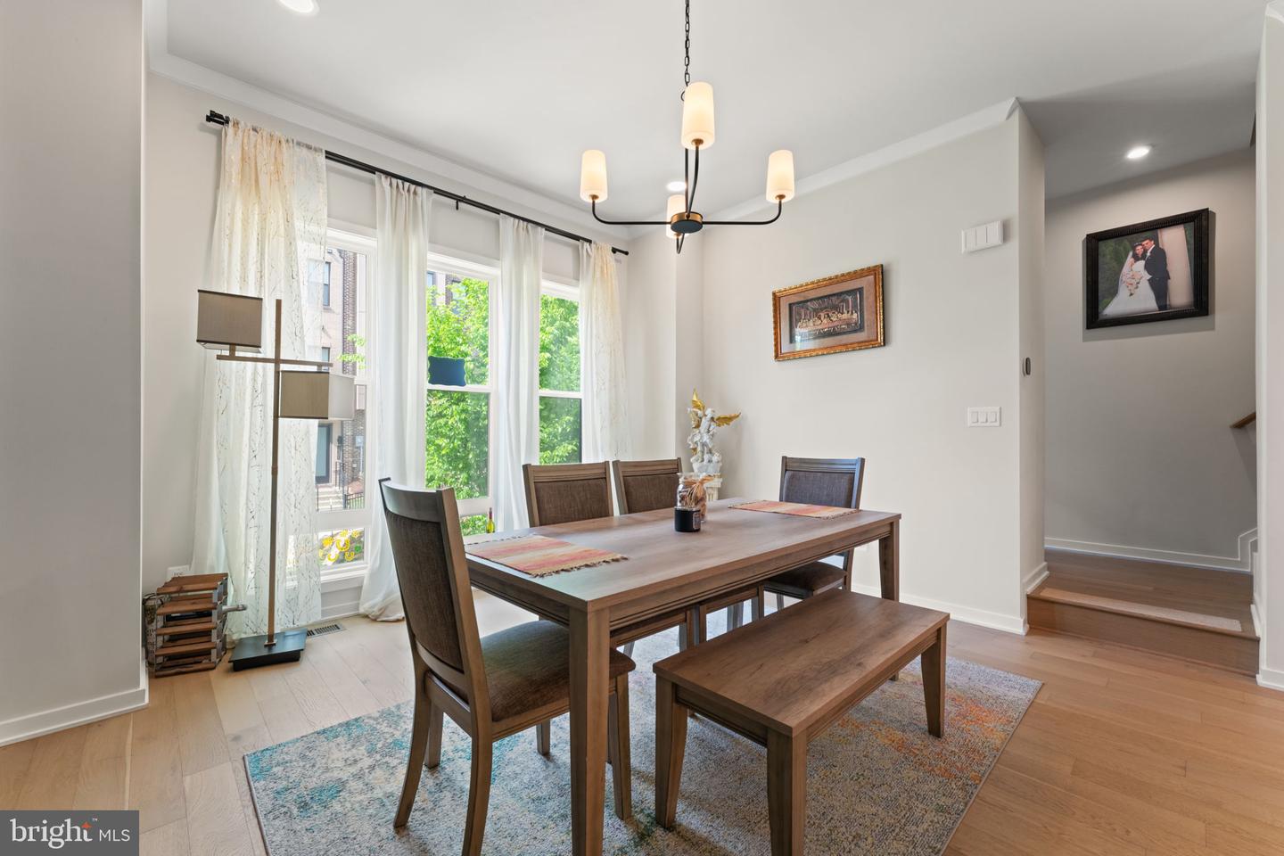 4605 QUINNS MILL WAY, CHANTILLY, Virginia 20151, 4 Bedrooms Bedrooms, ,4 BathroomsBathrooms,Residential,For sale,4605 QUINNS MILL WAY,VAFX2234710 MLS # VAFX2234710
