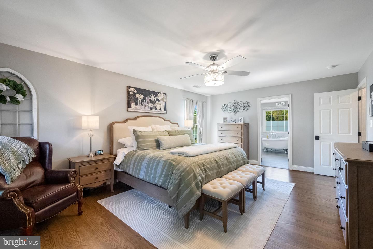 15014 PLASTRON CT, WOODBRIDGE, Virginia 22193, 4 Bedrooms Bedrooms, ,3 BathroomsBathrooms,Residential,For sale,15014 PLASTRON CT,VAPW2092198 MLS # VAPW2092198