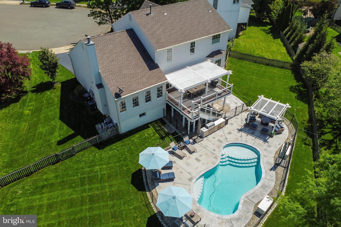 15014 PLASTRON CT, WOODBRIDGE, Virginia 22193, 4 Bedrooms Bedrooms, ,3 BathroomsBathrooms,Residential,For sale,15014 PLASTRON CT,VAPW2092198 MLS # VAPW2092198