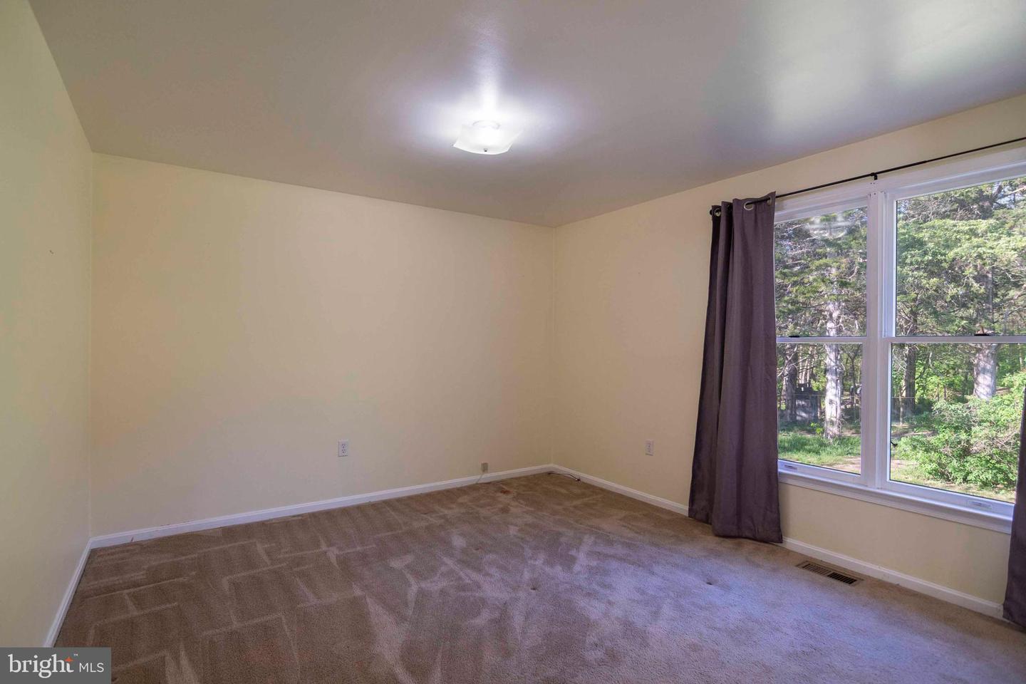 187 JESSICA PL, TOMS BROOK, Virginia 22660, 3 Bedrooms Bedrooms, ,2 BathroomsBathrooms,Residential,For sale,187 JESSICA PL,VASH2011224 MLS # VASH2011224