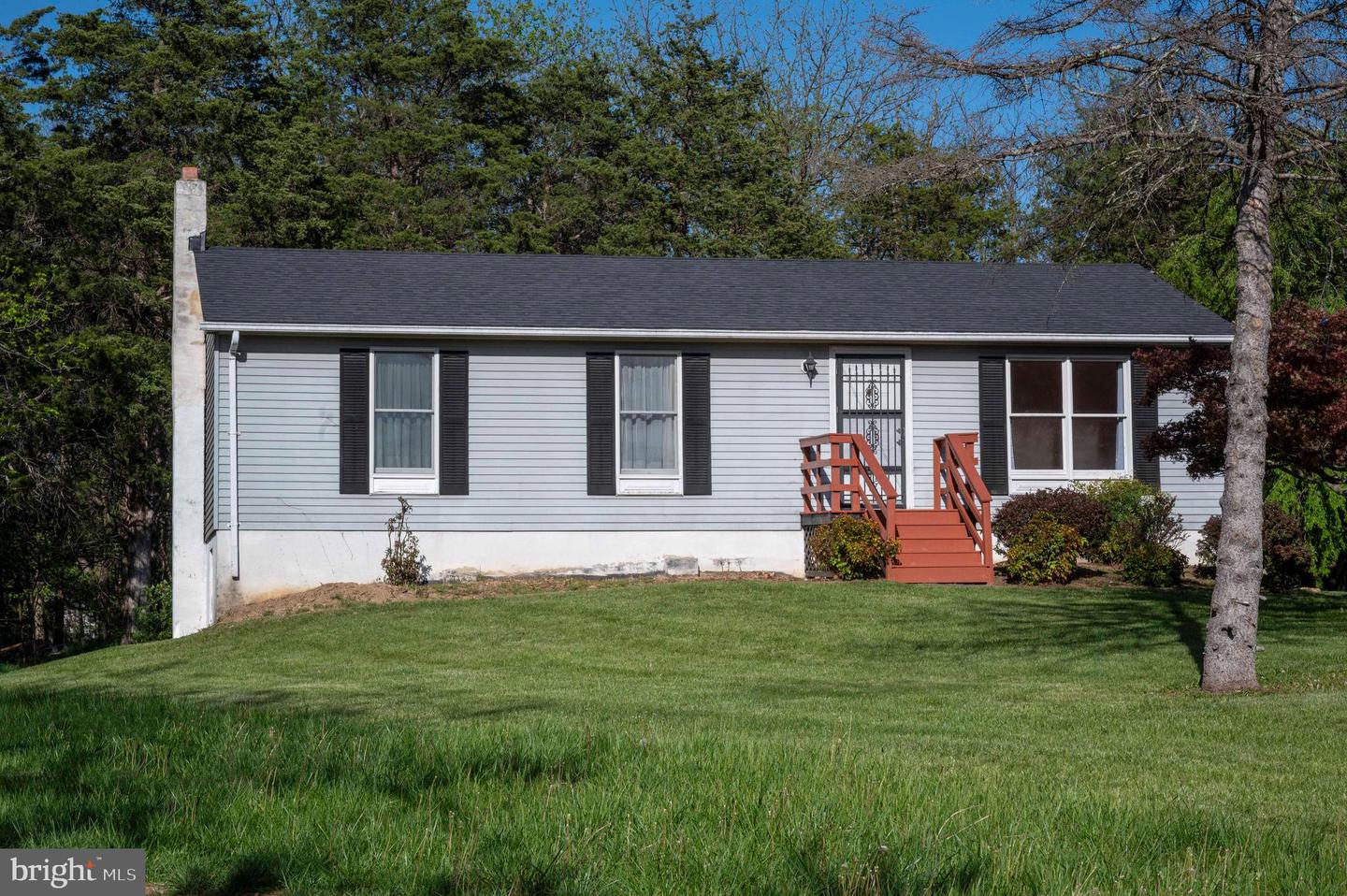 187 JESSICA PL, TOMS BROOK, Virginia 22660, 3 Bedrooms Bedrooms, ,2 BathroomsBathrooms,Residential,For sale,187 JESSICA PL,VASH2011224 MLS # VASH2011224
