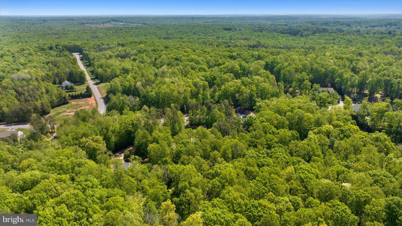 101 ARDEN LN, STAFFORD, Virginia 22556, 6 Bedrooms Bedrooms, ,4 BathroomsBathrooms,Residential,For sale,101 ARDEN LN,VAST2037944 MLS # VAST2037944