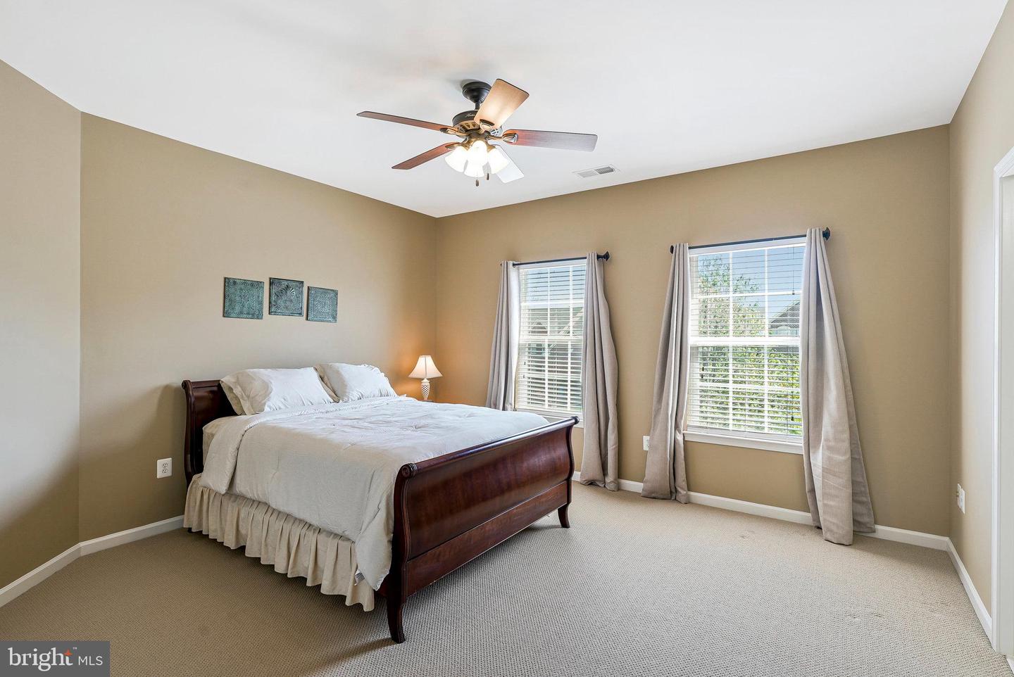41664 SWEET MADELINE CT, ALDIE, Virginia 20105, 4 Bedrooms Bedrooms, ,4 BathroomsBathrooms,Residential,For sale,41664 SWEET MADELINE CT,VALO2094224 MLS # VALO2094224