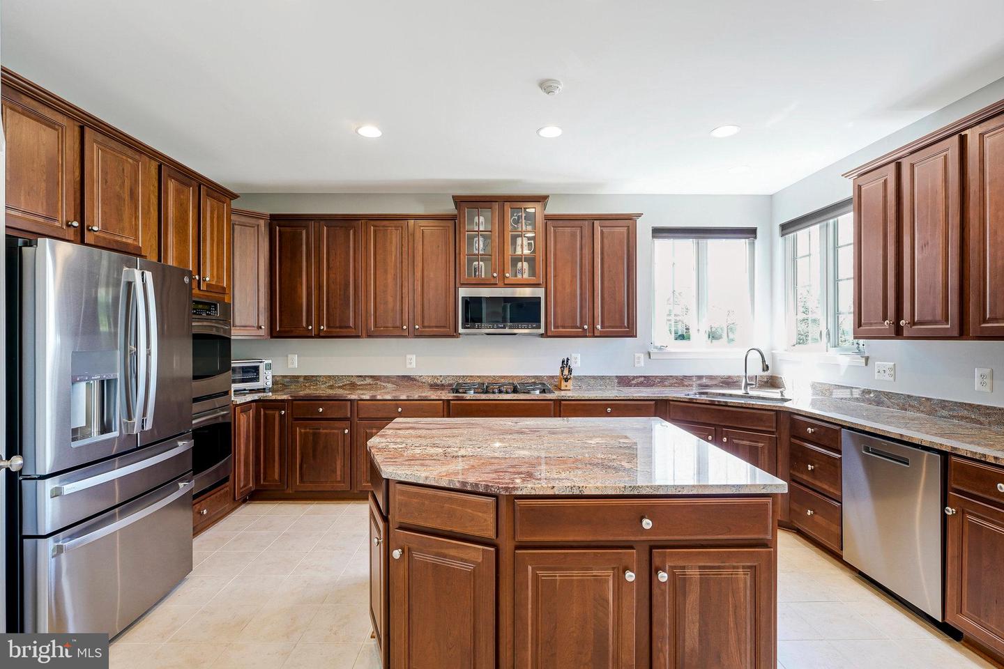 41664 SWEET MADELINE CT, ALDIE, Virginia 20105, 4 Bedrooms Bedrooms, ,4 BathroomsBathrooms,Residential,For sale,41664 SWEET MADELINE CT,VALO2094224 MLS # VALO2094224