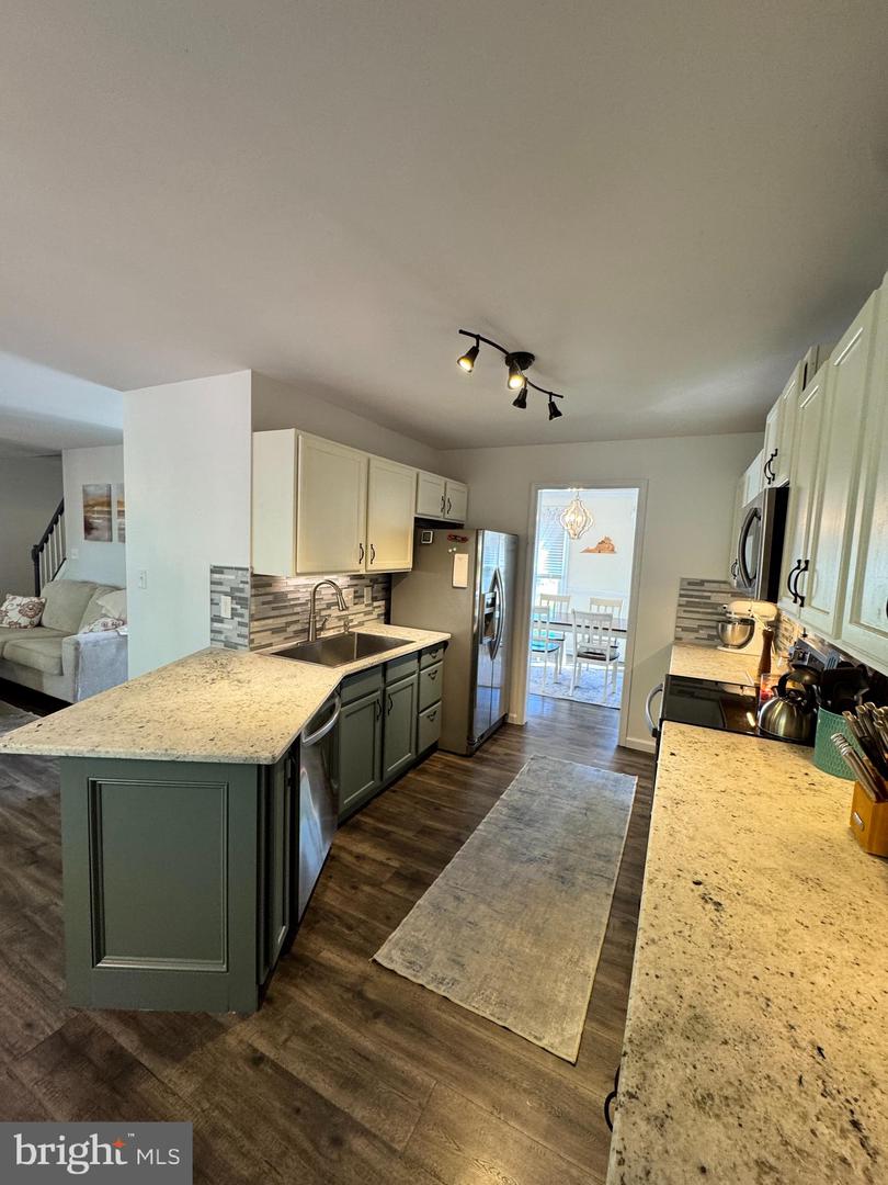 10010 PEPPERMILL CT, FREDERICKSBURG, Virginia 22407, 3 Bedrooms Bedrooms, ,2 BathroomsBathrooms,Residential,For sale,10010 PEPPERMILL CT,VASP2032356 MLS # VASP2032356