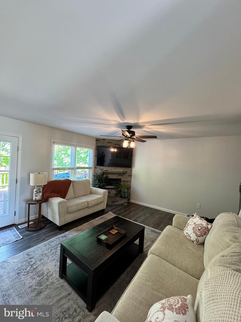 10010 PEPPERMILL CT, FREDERICKSBURG, Virginia 22407, 3 Bedrooms Bedrooms, ,2 BathroomsBathrooms,Residential,For sale,10010 PEPPERMILL CT,VASP2032356 MLS # VASP2032356