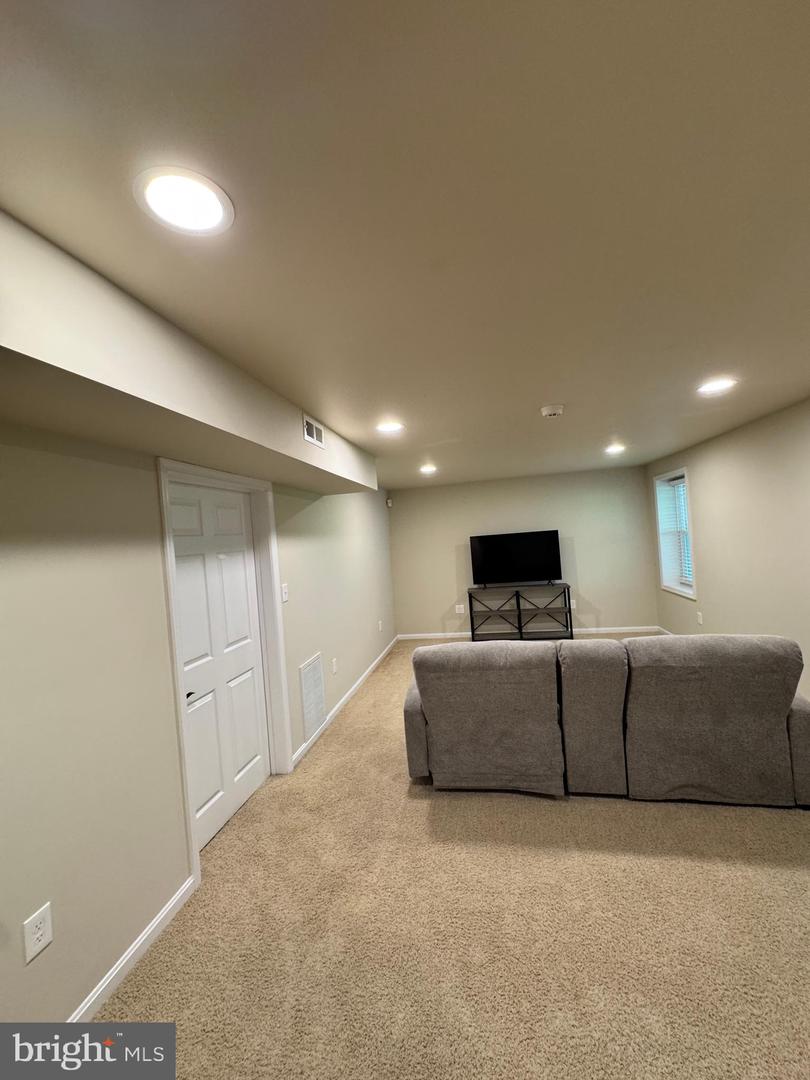 10010 PEPPERMILL CT, FREDERICKSBURG, Virginia 22407, 3 Bedrooms Bedrooms, ,2 BathroomsBathrooms,Residential,For sale,10010 PEPPERMILL CT,VASP2032356 MLS # VASP2032356