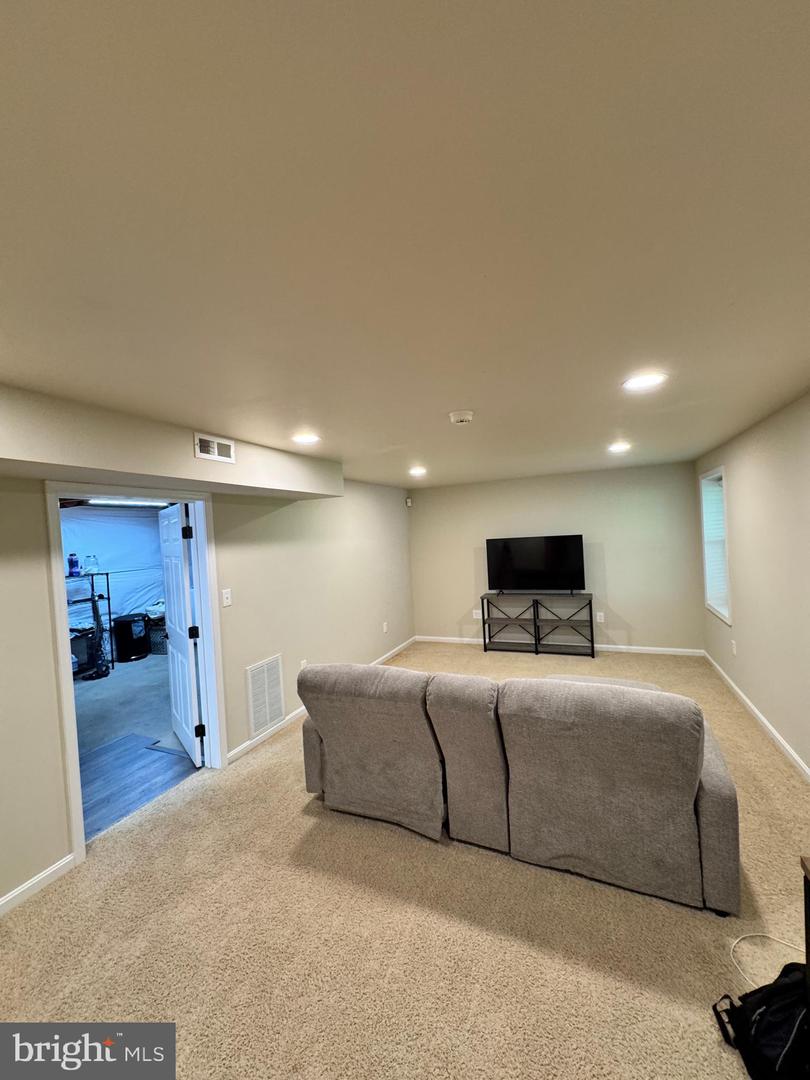 10010 PEPPERMILL CT, FREDERICKSBURG, Virginia 22407, 3 Bedrooms Bedrooms, ,2 BathroomsBathrooms,Residential,For sale,10010 PEPPERMILL CT,VASP2032356 MLS # VASP2032356