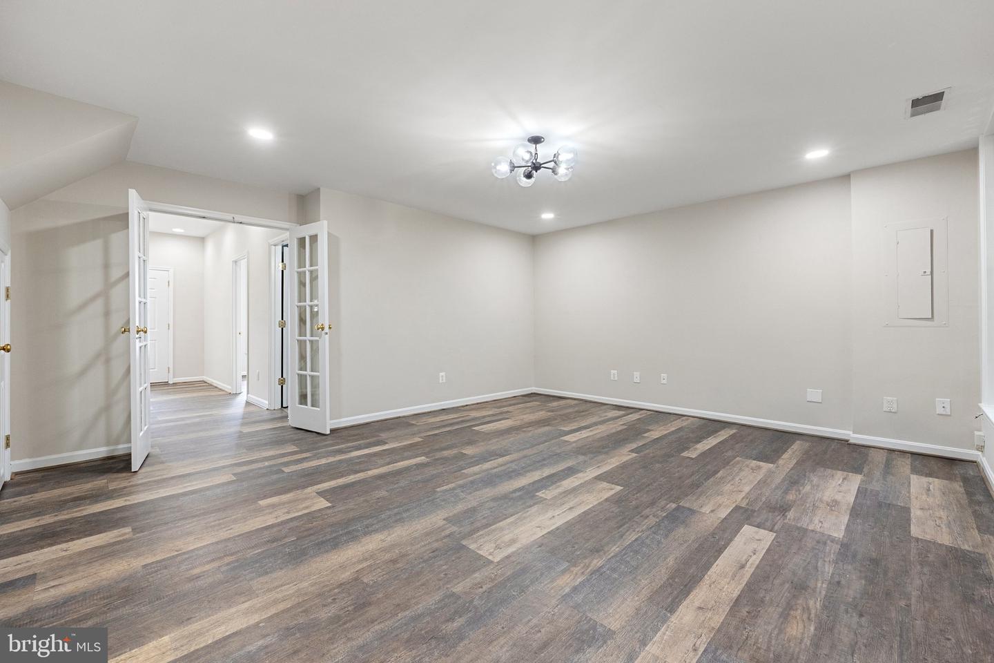 46740 ABINGTON TER, STERLING, Virginia 20165, 4 Bedrooms Bedrooms, ,2 BathroomsBathrooms,Residential,For sale,46740 ABINGTON TER,VALO2094296 MLS # VALO2094296