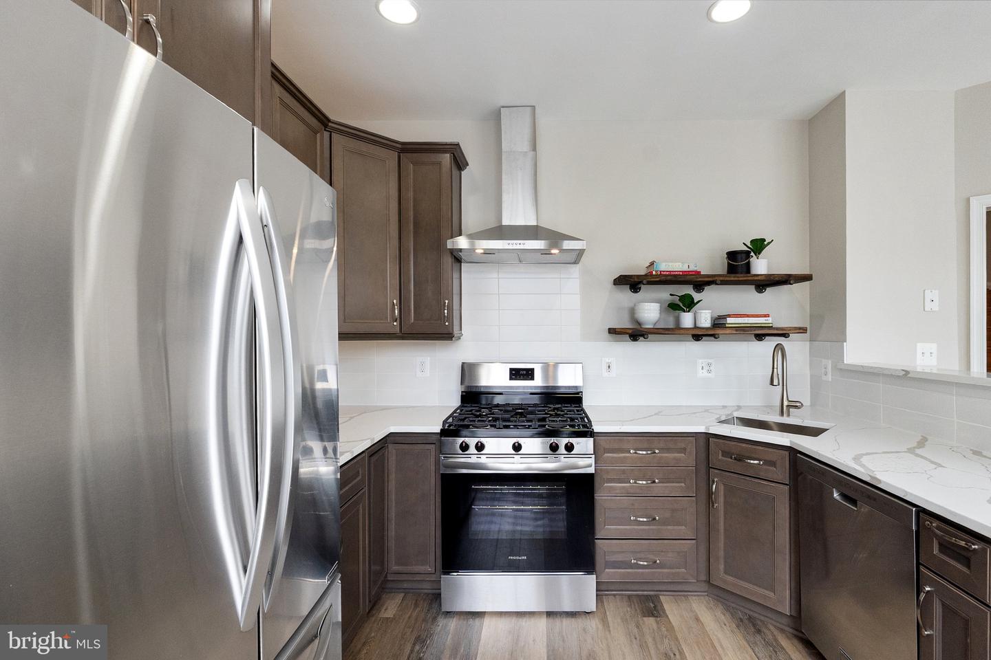 46740 ABINGTON TER, STERLING, Virginia 20165, 4 Bedrooms Bedrooms, ,2 BathroomsBathrooms,Residential,For sale,46740 ABINGTON TER,VALO2094296 MLS # VALO2094296