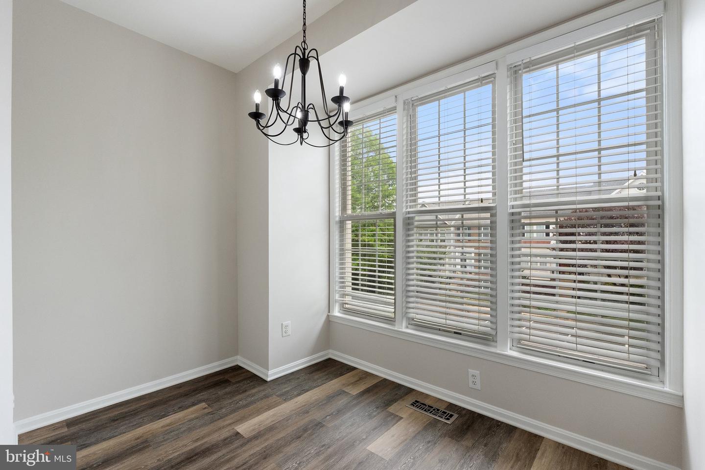 46740 ABINGTON TER, STERLING, Virginia 20165, 4 Bedrooms Bedrooms, ,2 BathroomsBathrooms,Residential,For sale,46740 ABINGTON TER,VALO2094296 MLS # VALO2094296