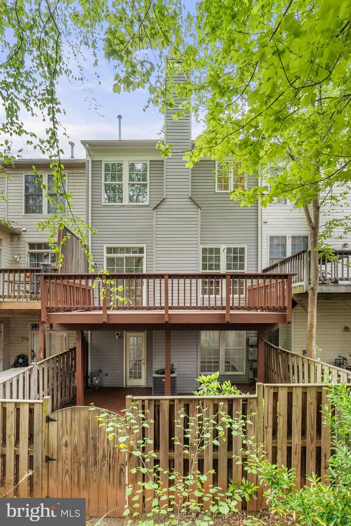 46740 ABINGTON TER, STERLING, Virginia 20165, 4 Bedrooms Bedrooms, ,2 BathroomsBathrooms,Residential,For sale,46740 ABINGTON TER,VALO2094296 MLS # VALO2094296