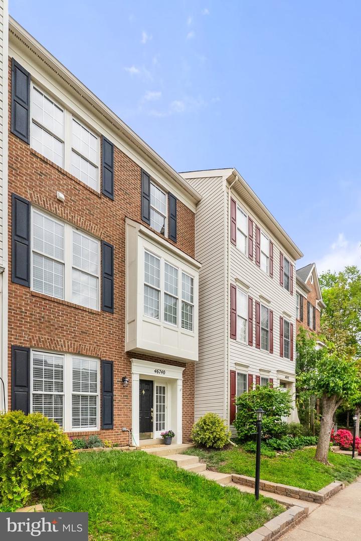 46740 ABINGTON TER, STERLING, Virginia 20165, 4 Bedrooms Bedrooms, ,2 BathroomsBathrooms,Residential,For sale,46740 ABINGTON TER,VALO2094296 MLS # VALO2094296