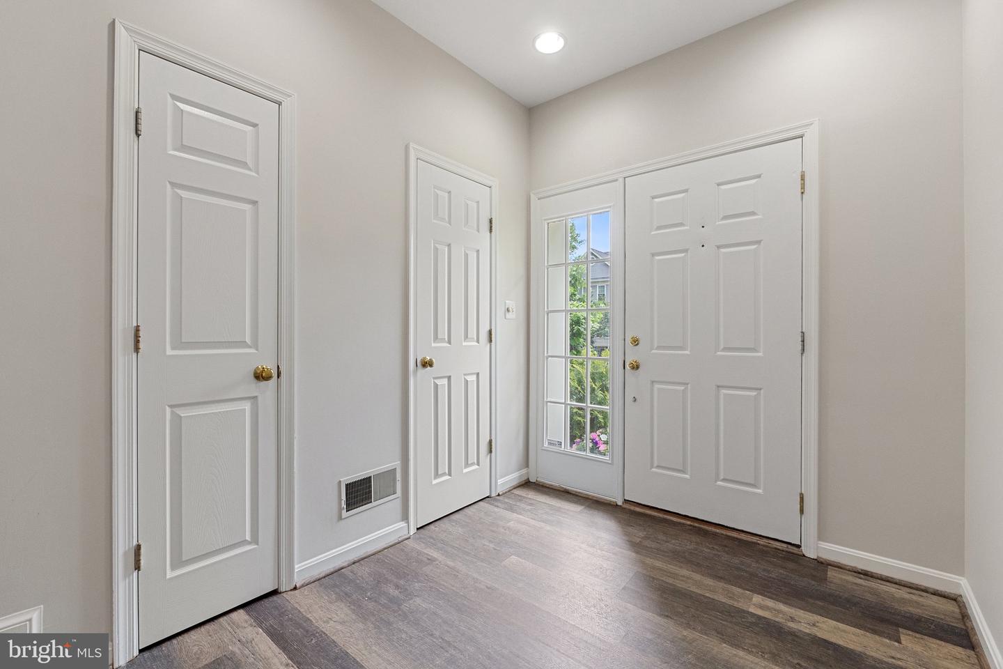 46740 ABINGTON TER, STERLING, Virginia 20165, 4 Bedrooms Bedrooms, ,2 BathroomsBathrooms,Residential,For sale,46740 ABINGTON TER,VALO2094296 MLS # VALO2094296