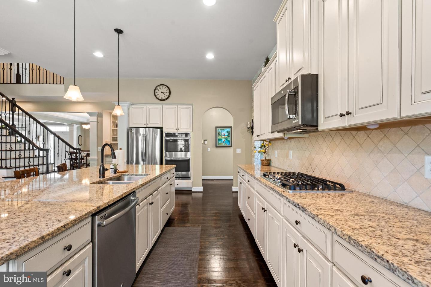 5029 PARKSIDE CT, WARRENTON, Virginia 20187, 6 Bedrooms Bedrooms, ,5 BathroomsBathrooms,Residential,For sale,5029 PARKSIDE CT,VAFQ2016328 MLS # VAFQ2016328