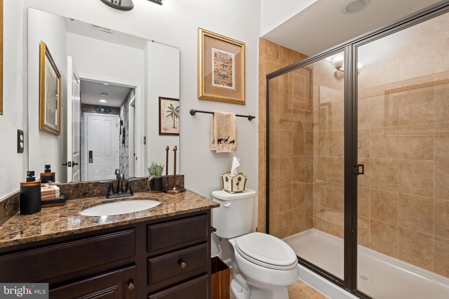 5029 PARKSIDE CT, WARRENTON, Virginia 20187, 6 Bedrooms Bedrooms, ,5 BathroomsBathrooms,Residential,For sale,5029 PARKSIDE CT,VAFQ2016328 MLS # VAFQ2016328