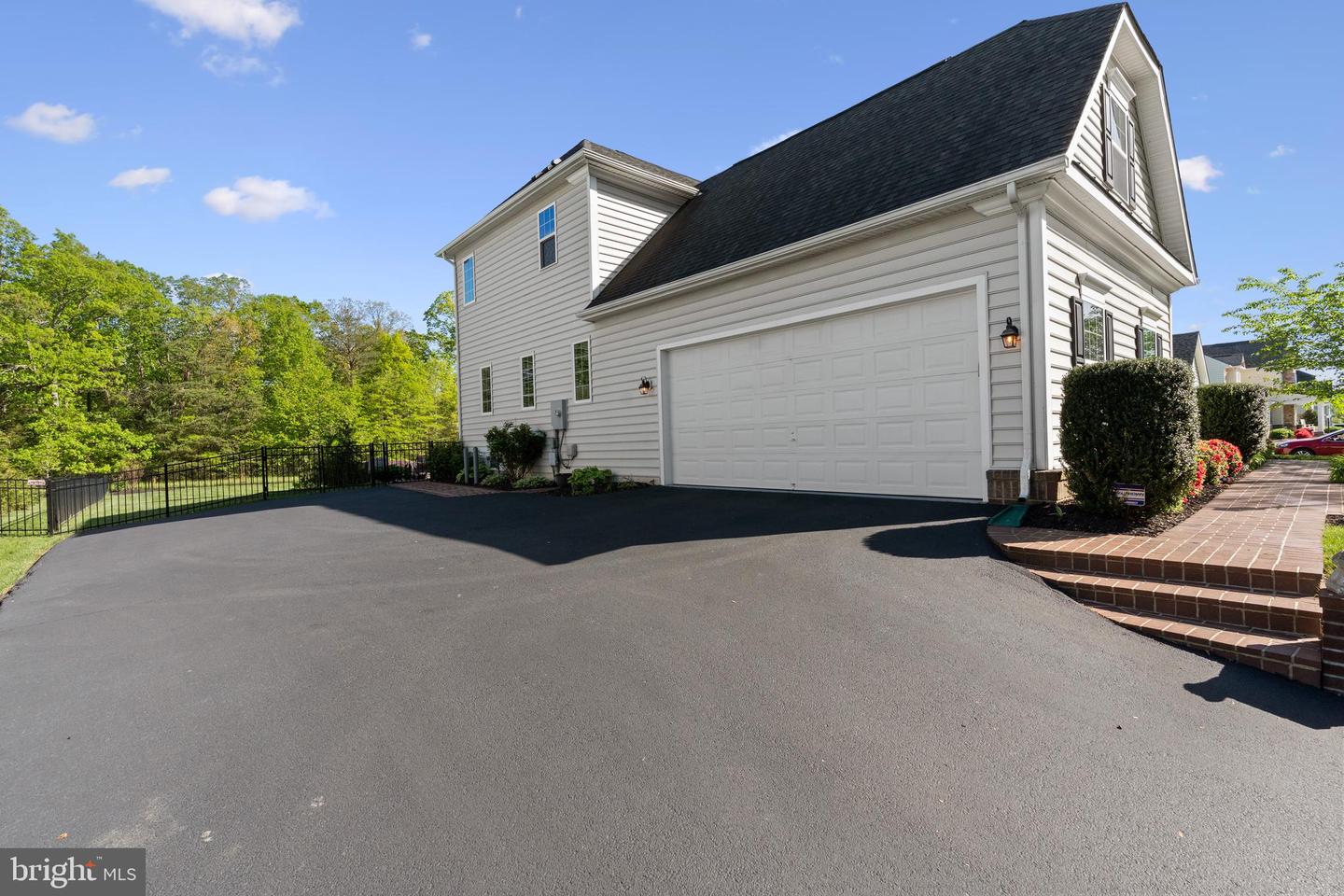 5029 PARKSIDE CT, WARRENTON, Virginia 20187, 6 Bedrooms Bedrooms, ,5 BathroomsBathrooms,Residential,For sale,5029 PARKSIDE CT,VAFQ2016328 MLS # VAFQ2016328