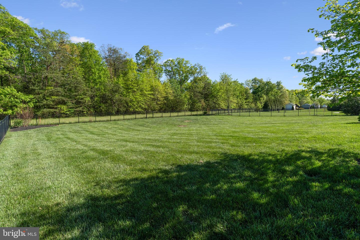 5029 PARKSIDE CT, WARRENTON, Virginia 20187, 6 Bedrooms Bedrooms, ,5 BathroomsBathrooms,Residential,For sale,5029 PARKSIDE CT,VAFQ2016328 MLS # VAFQ2016328