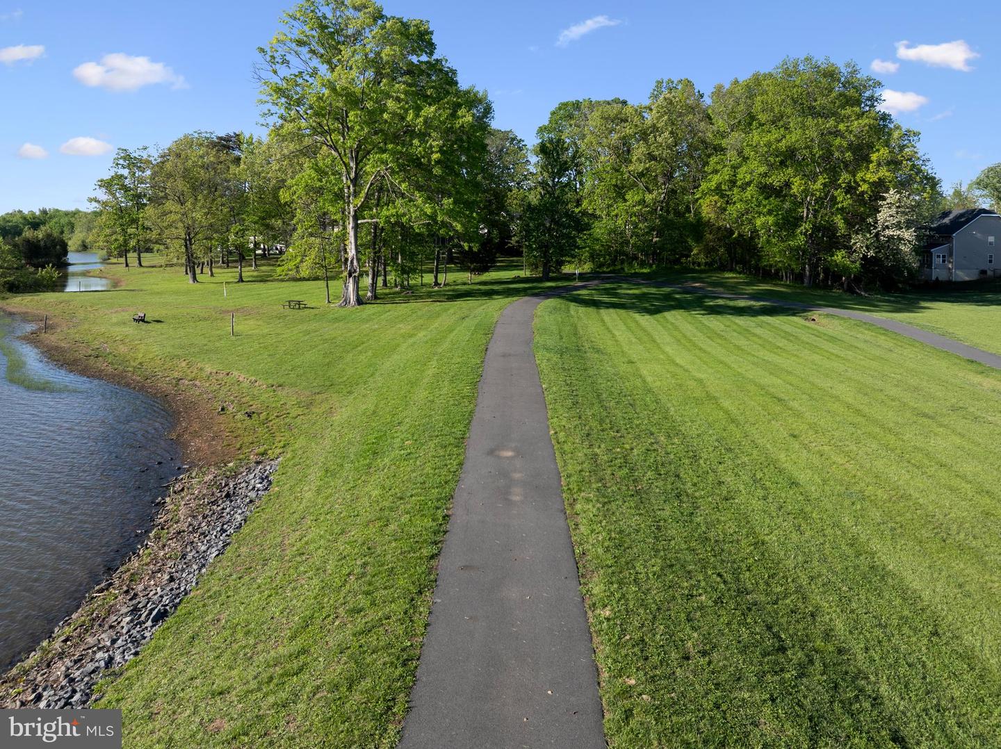 5029 PARKSIDE CT, WARRENTON, Virginia 20187, 6 Bedrooms Bedrooms, ,5 BathroomsBathrooms,Residential,For sale,5029 PARKSIDE CT,VAFQ2016328 MLS # VAFQ2016328