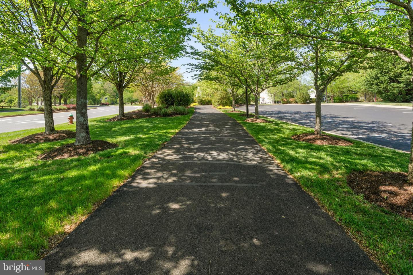 5029 PARKSIDE CT, WARRENTON, Virginia 20187, 6 Bedrooms Bedrooms, ,5 BathroomsBathrooms,Residential,For sale,5029 PARKSIDE CT,VAFQ2016328 MLS # VAFQ2016328