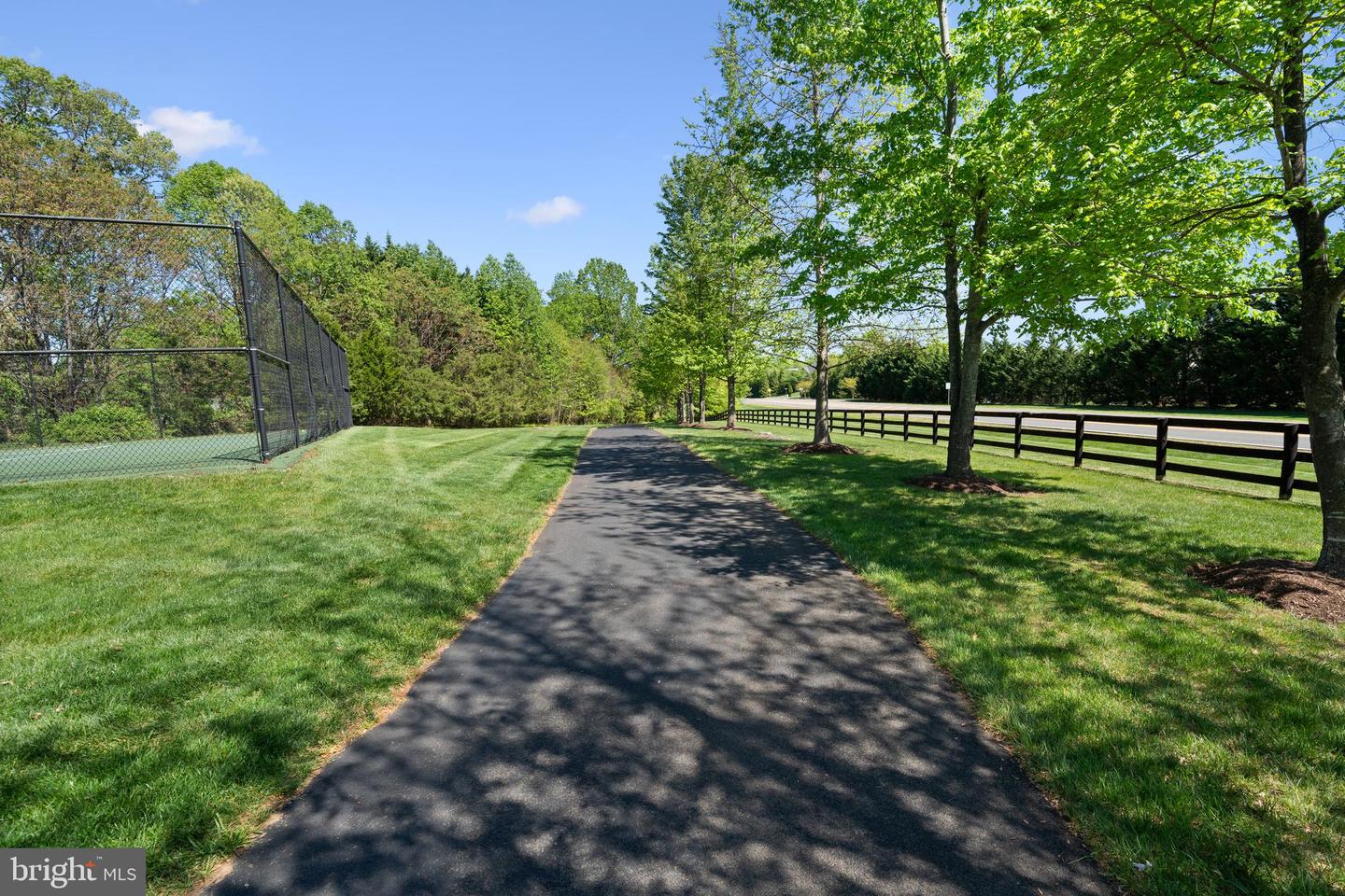 5029 PARKSIDE CT, WARRENTON, Virginia 20187, 6 Bedrooms Bedrooms, ,5 BathroomsBathrooms,Residential,For sale,5029 PARKSIDE CT,VAFQ2016328 MLS # VAFQ2016328