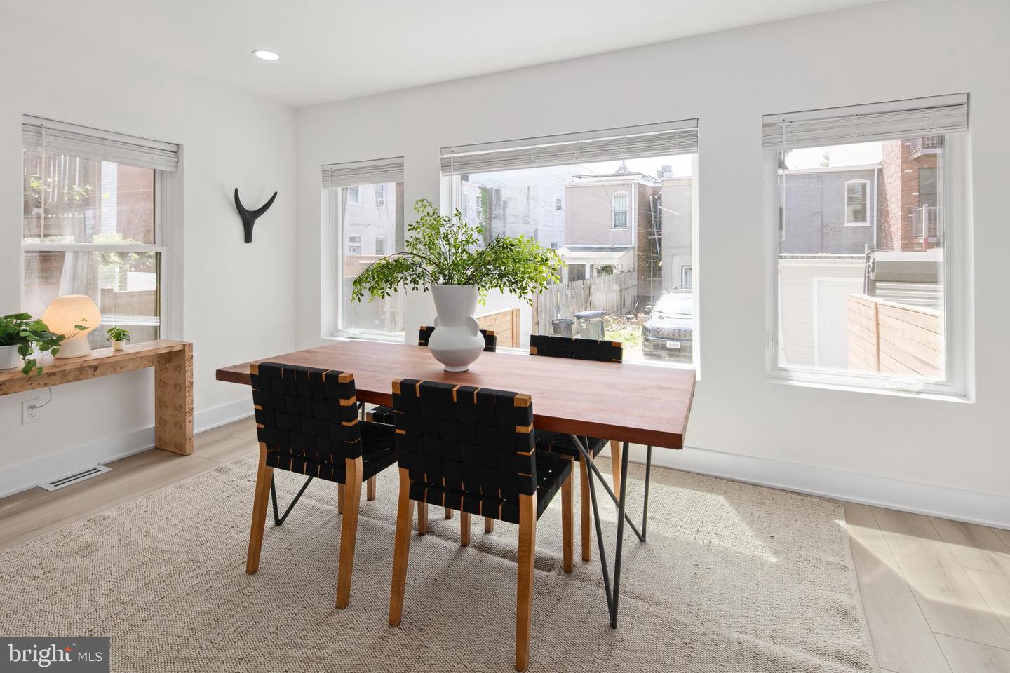655 MORTON PL NE #1, WASHINGTON, District Of Columbia 20002, 2 Bedrooms Bedrooms, ,2 BathroomsBathrooms,Residential,For sale,655 MORTON PL NE #1,DCDC2196450 MLS # DCDC2196450