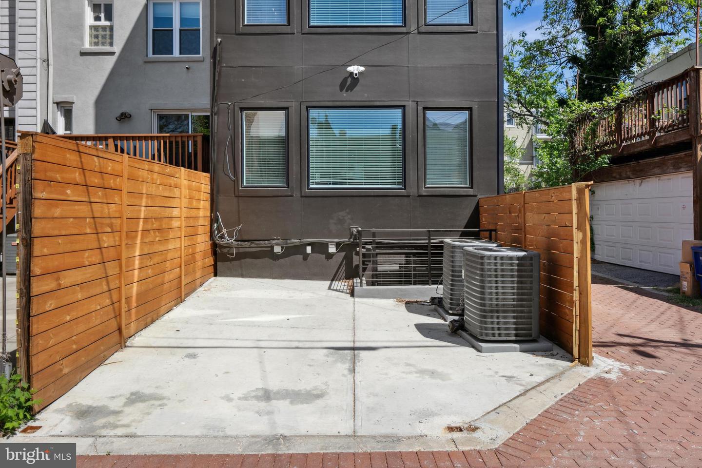 655 MORTON PL NE #1, WASHINGTON, District Of Columbia 20002, 2 Bedrooms Bedrooms, ,2 BathroomsBathrooms,Residential,For sale,655 MORTON PL NE #1,DCDC2196450 MLS # DCDC2196450