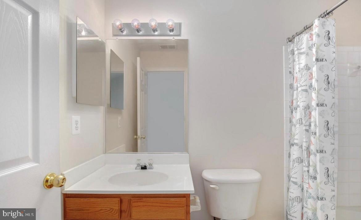 42210 TERRAZZO TER, ALDIE, Virginia 20105, 3 Bedrooms Bedrooms, ,2 BathroomsBathrooms,Residential,For sale,42210 TERRAZZO TER,VALO2094438 MLS # VALO2094438