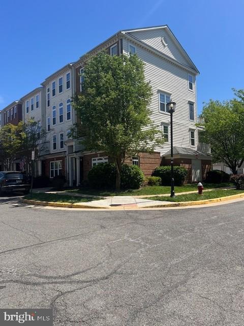 42210 TERRAZZO TER, ALDIE, Virginia 20105, 3 Bedrooms Bedrooms, ,2 BathroomsBathrooms,Residential,For sale,42210 TERRAZZO TER,VALO2094438 MLS # VALO2094438