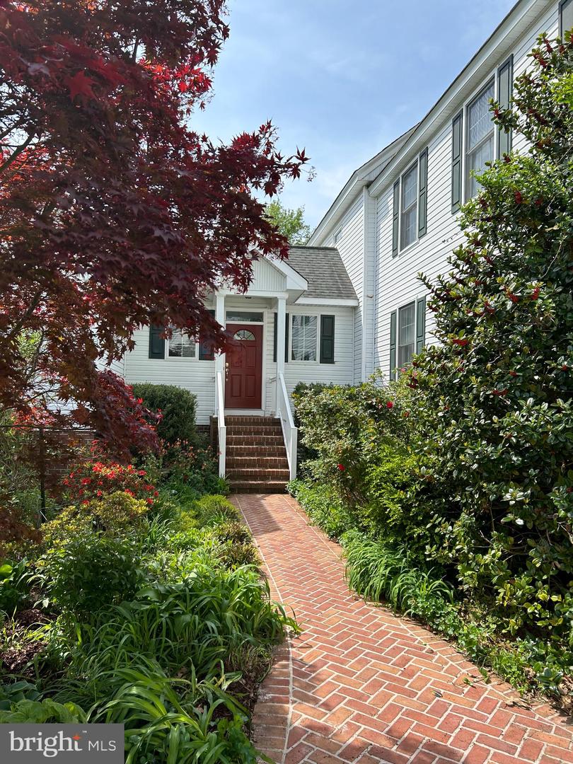 8936 LADY LN, HAYES, Virginia 23072, 4 Bedrooms Bedrooms, 8 Rooms Rooms,3 BathroomsBathrooms,Residential,For sale,8936 LADY LN,VAGV2000116 MLS # VAGV2000116