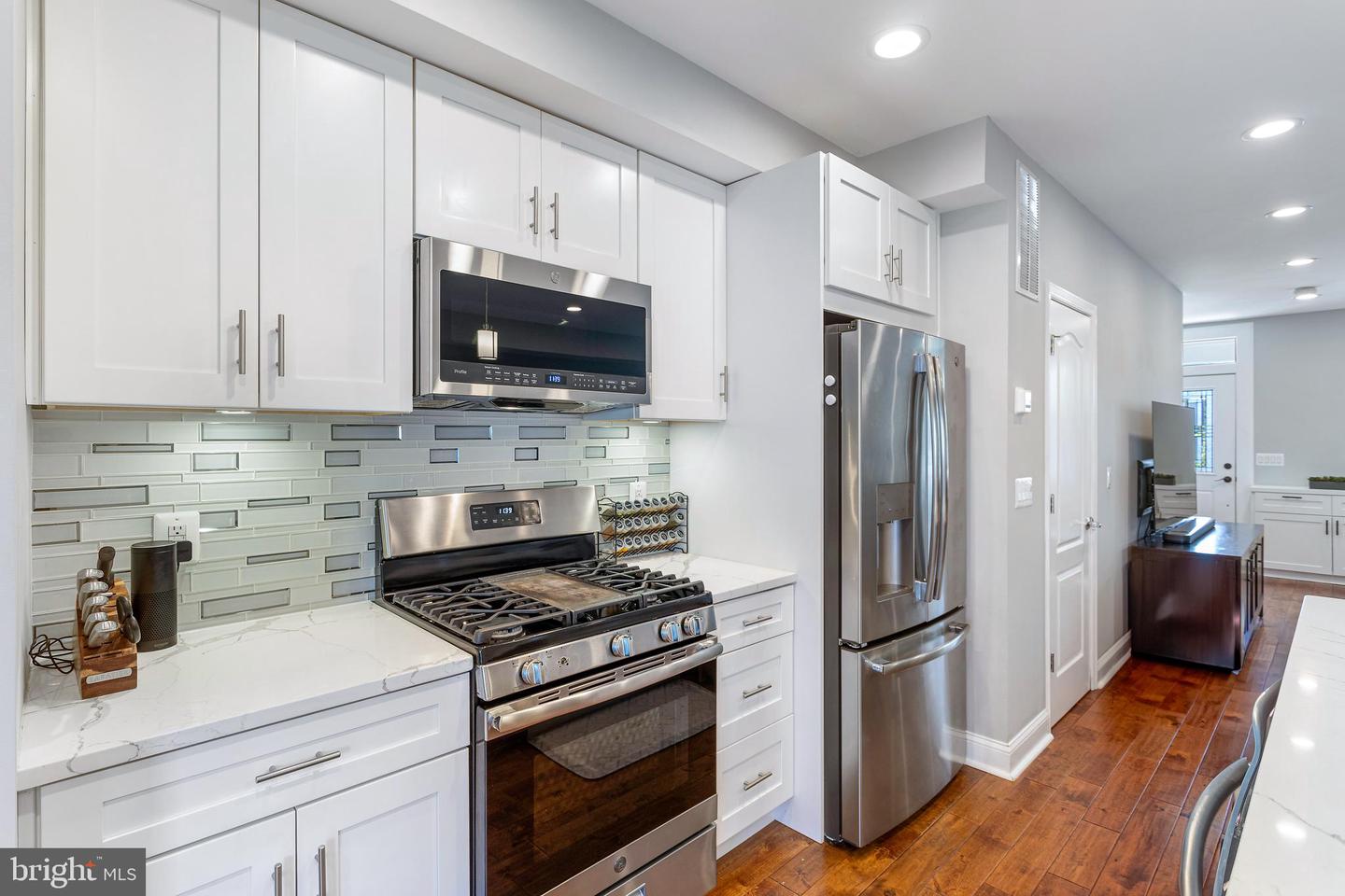 315 UPSHUR ST NW, WASHINGTON, District Of Columbia 20011, 5 Bedrooms Bedrooms, ,3 BathroomsBathrooms,Residential,For sale,315 UPSHUR ST NW,DCDC2196694 MLS # DCDC2196694