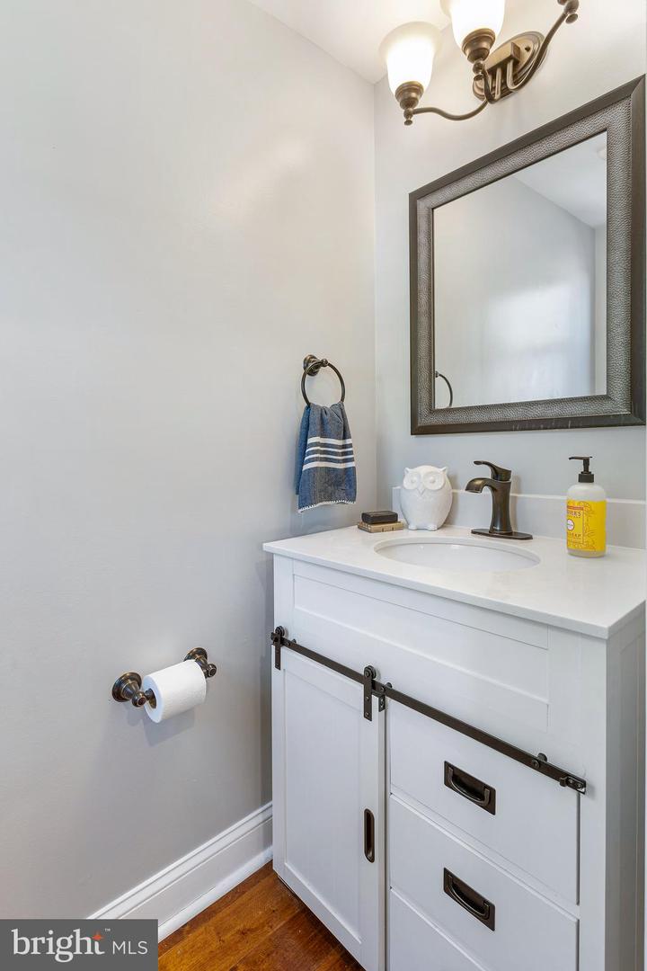 315 UPSHUR ST NW, WASHINGTON, District Of Columbia 20011, 5 Bedrooms Bedrooms, ,3 BathroomsBathrooms,Residential,For sale,315 UPSHUR ST NW,DCDC2196694 MLS # DCDC2196694