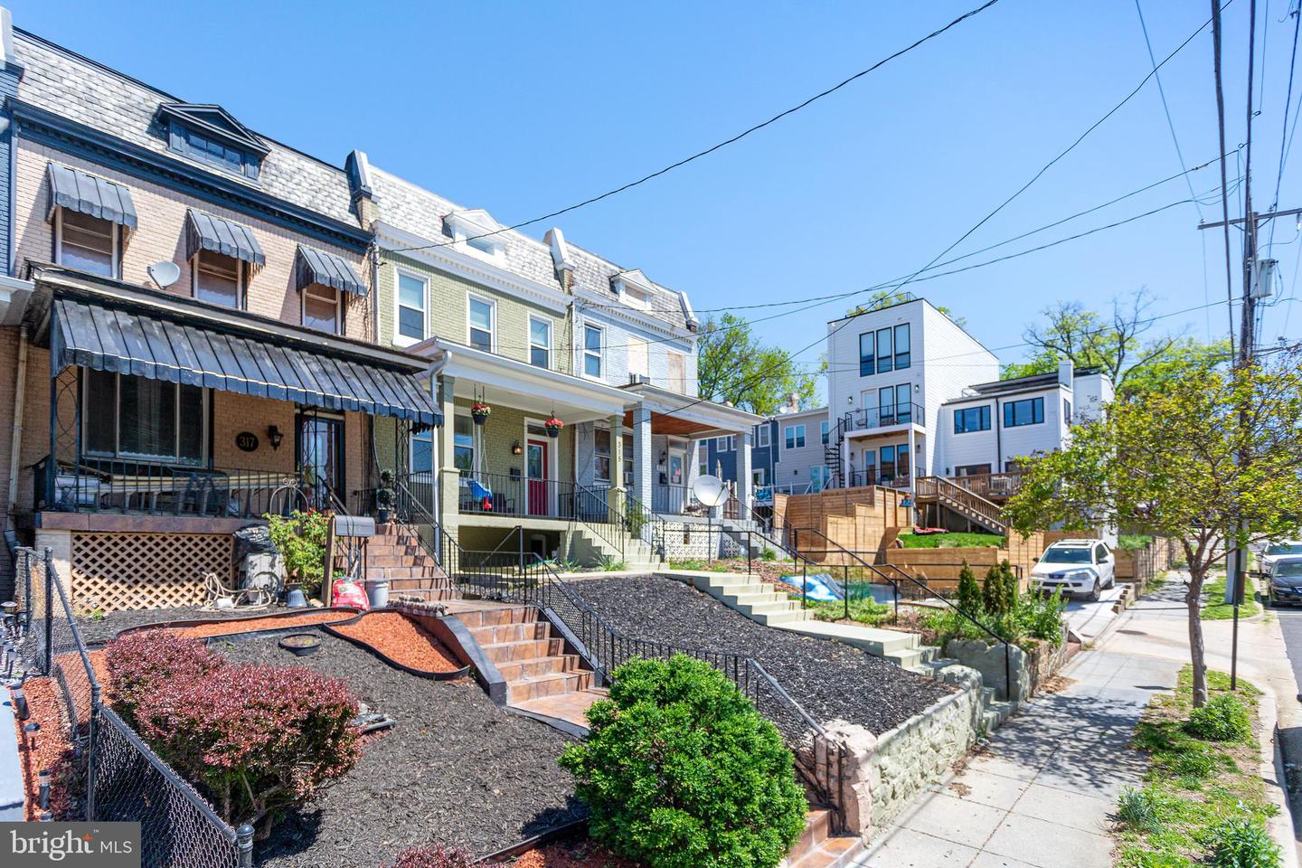 315 UPSHUR ST NW, WASHINGTON, District Of Columbia 20011, 5 Bedrooms Bedrooms, ,3 BathroomsBathrooms,Residential,For sale,315 UPSHUR ST NW,DCDC2196694 MLS # DCDC2196694