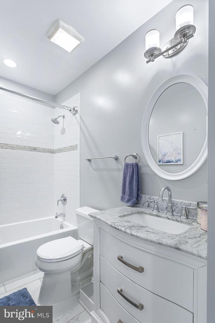 315 UPSHUR ST NW, WASHINGTON, District Of Columbia 20011, 5 Bedrooms Bedrooms, ,3 BathroomsBathrooms,Residential,For sale,315 UPSHUR ST NW,DCDC2196694 MLS # DCDC2196694