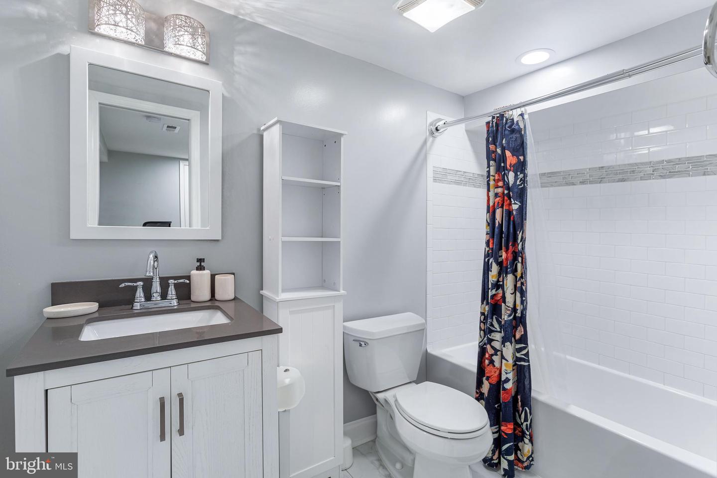 315 UPSHUR ST NW, WASHINGTON, District Of Columbia 20011, 5 Bedrooms Bedrooms, ,3 BathroomsBathrooms,Residential,For sale,315 UPSHUR ST NW,DCDC2196694 MLS # DCDC2196694