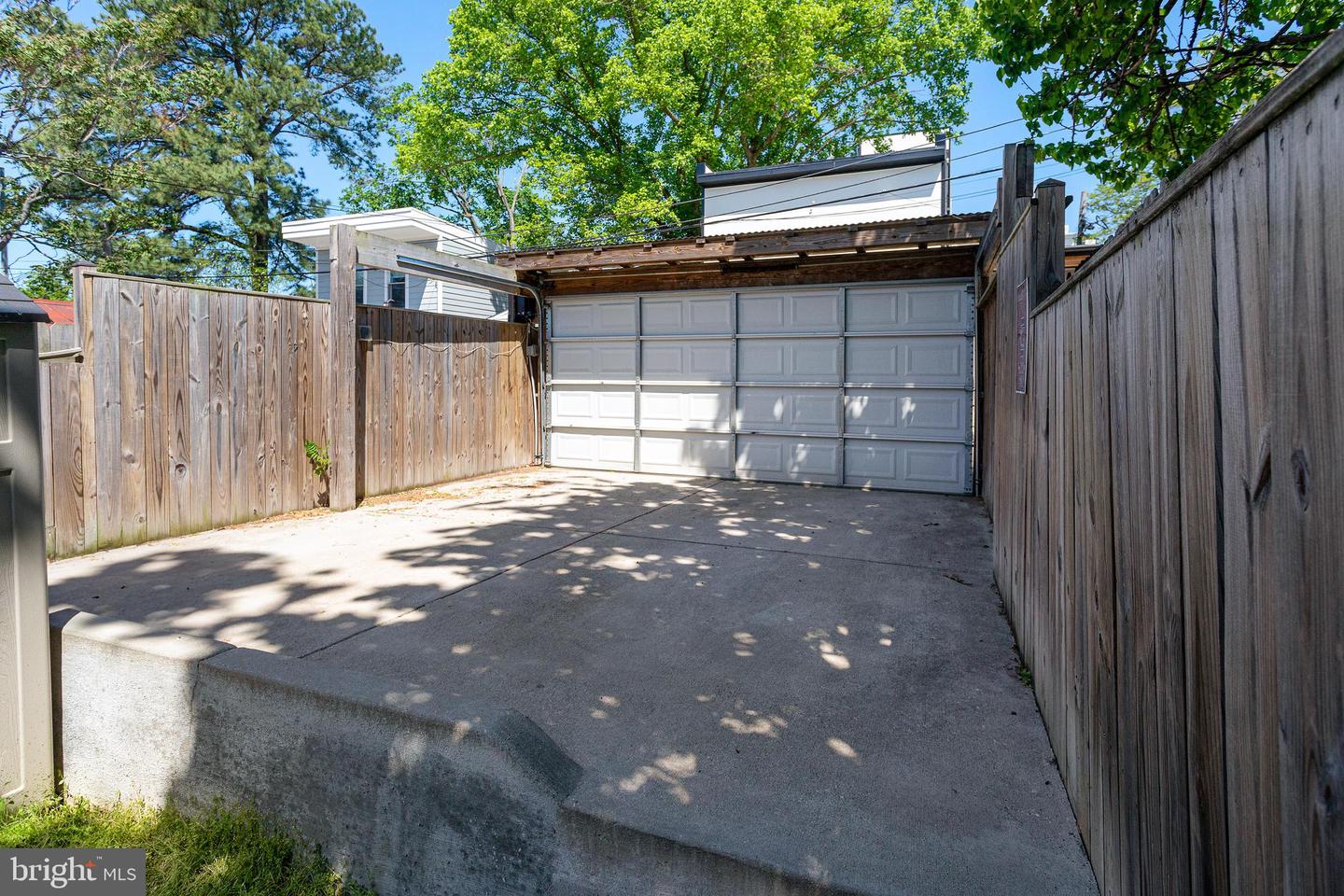 315 UPSHUR ST NW, WASHINGTON, District Of Columbia 20011, 5 Bedrooms Bedrooms, ,3 BathroomsBathrooms,Residential,For sale,315 UPSHUR ST NW,DCDC2196694 MLS # DCDC2196694