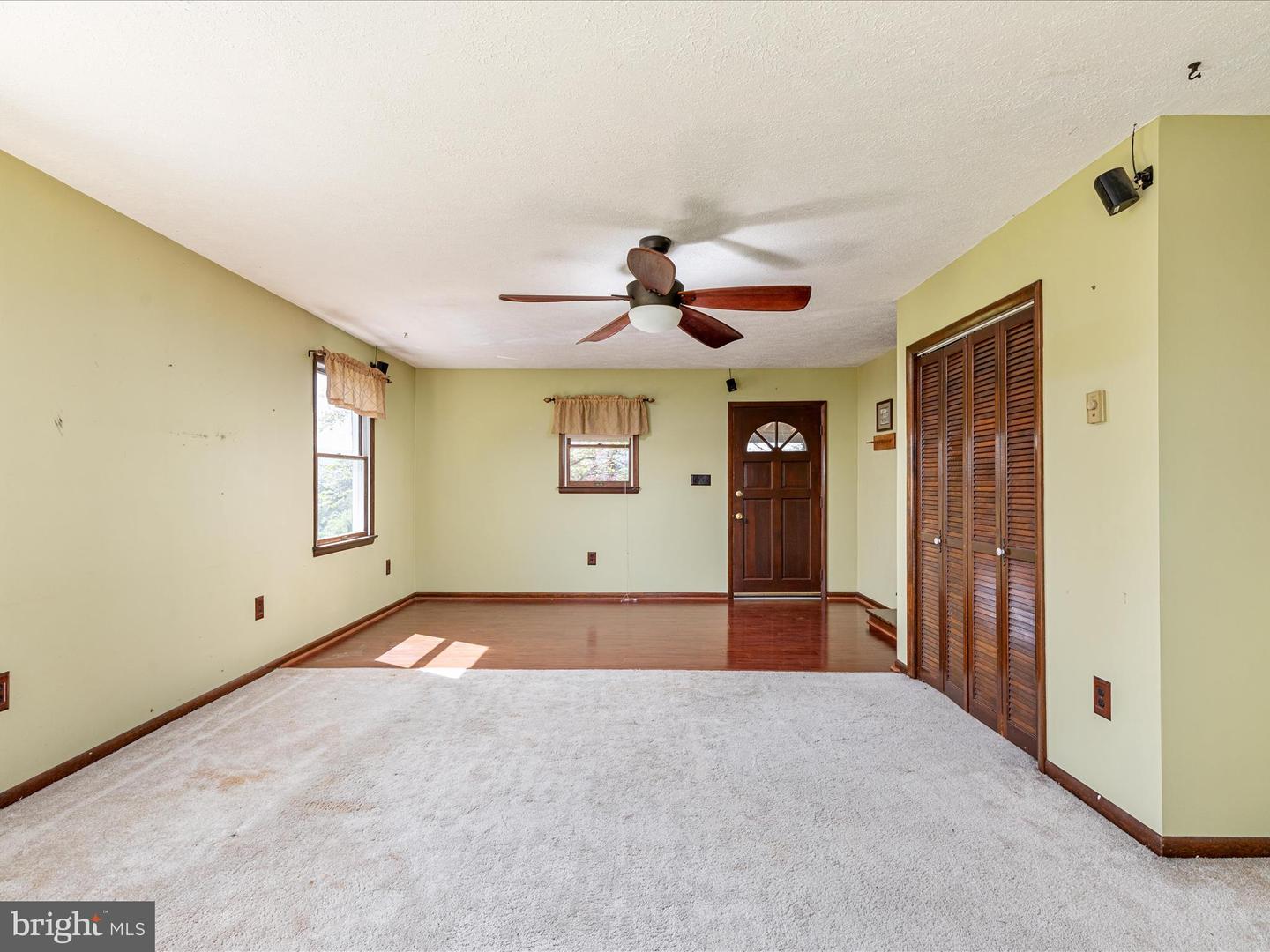 486 HAMBURG RD, EDINBURG, Virginia 22824, 3 Bedrooms Bedrooms, ,1 BathroomBathrooms,Residential,For sale,486 HAMBURG RD,VASH2011252 MLS # VASH2011252