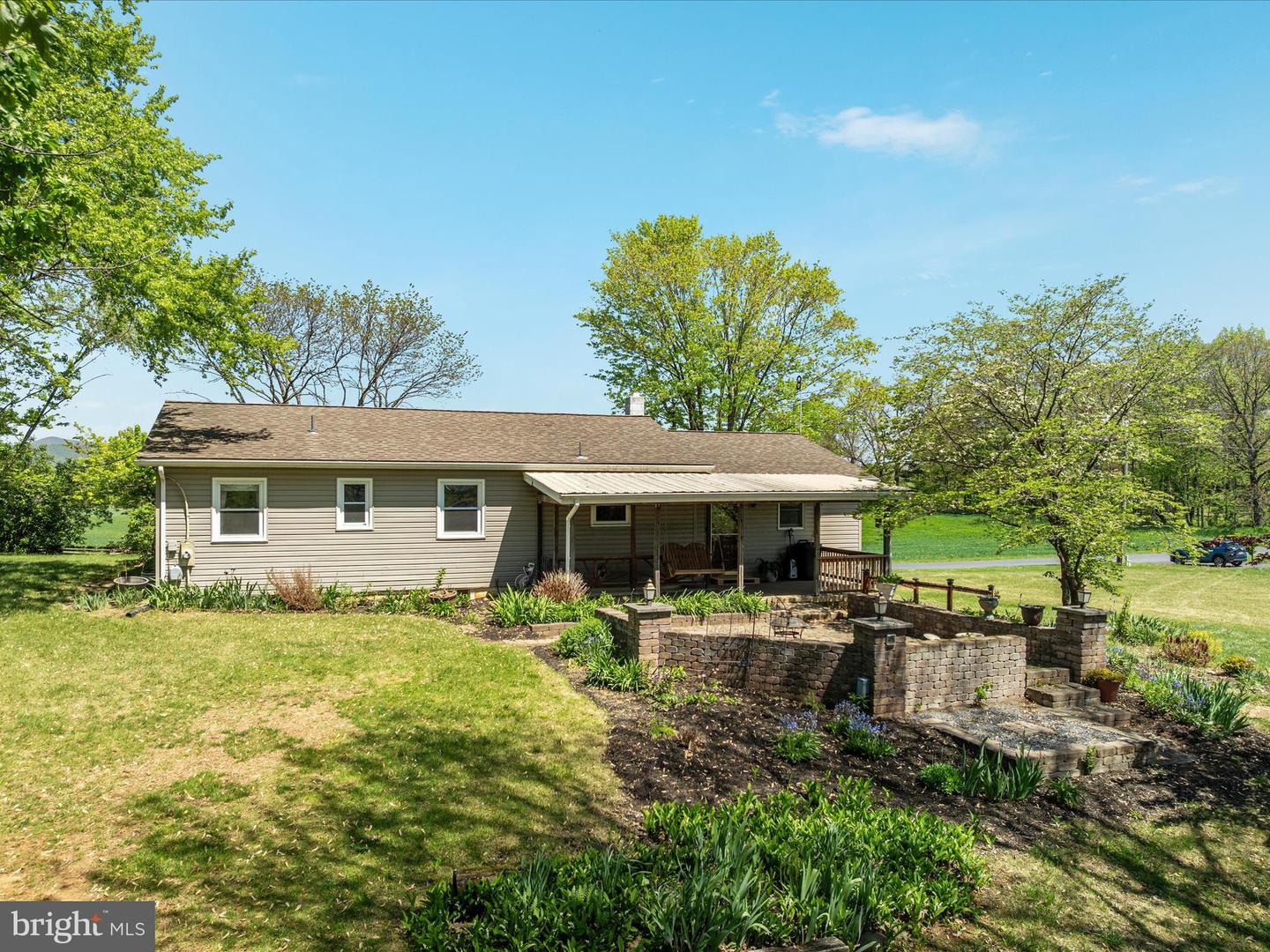 486 HAMBURG RD, EDINBURG, Virginia 22824, 3 Bedrooms Bedrooms, ,1 BathroomBathrooms,Residential,For sale,486 HAMBURG RD,VASH2011252 MLS # VASH2011252