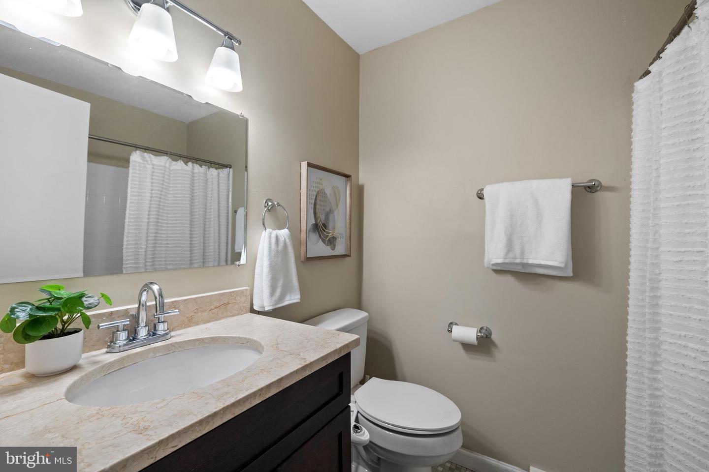 2314 CONCERT CT, VIENNA, Virginia 22181, 4 Bedrooms Bedrooms, ,2 BathroomsBathrooms,Residential,For sale,2314 CONCERT CT,VAFX2235922 MLS # VAFX2235922