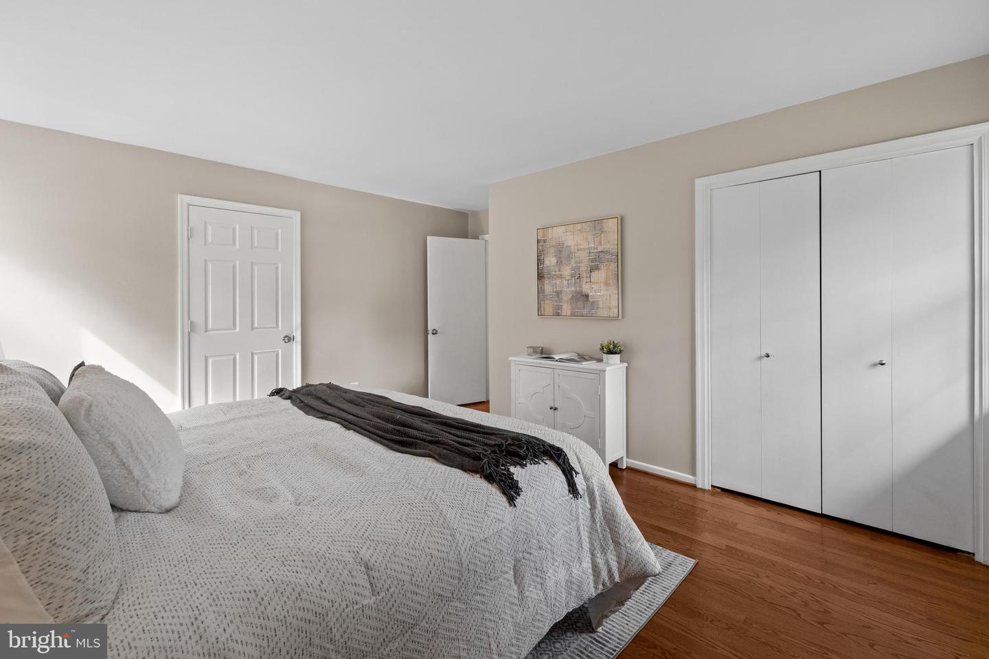2314 CONCERT CT, VIENNA, Virginia 22181, 4 Bedrooms Bedrooms, ,2 BathroomsBathrooms,Residential,For sale,2314 CONCERT CT,VAFX2235922 MLS # VAFX2235922
