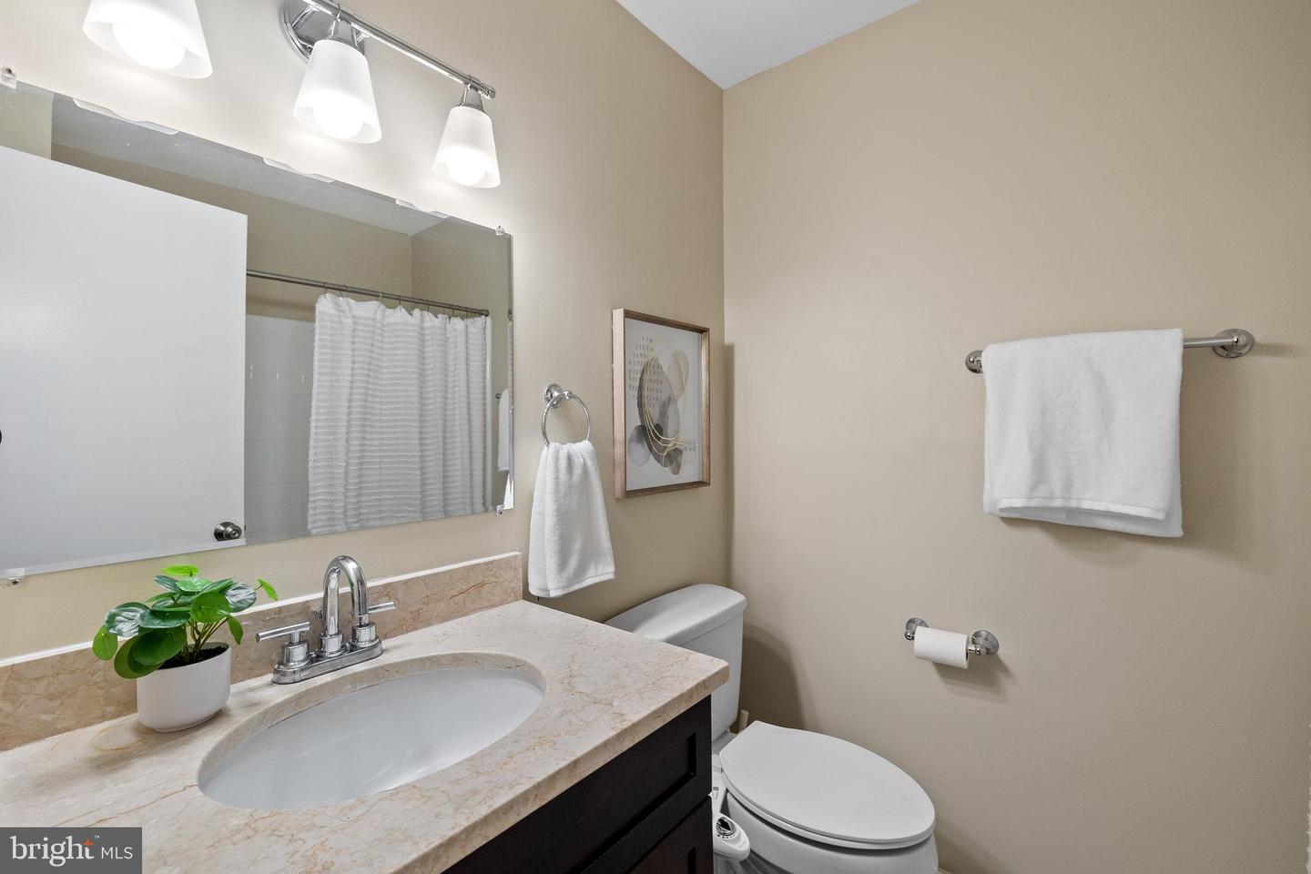 2314 CONCERT CT, VIENNA, Virginia 22181, 4 Bedrooms Bedrooms, ,2 BathroomsBathrooms,Residential,For sale,2314 CONCERT CT,VAFX2235922 MLS # VAFX2235922