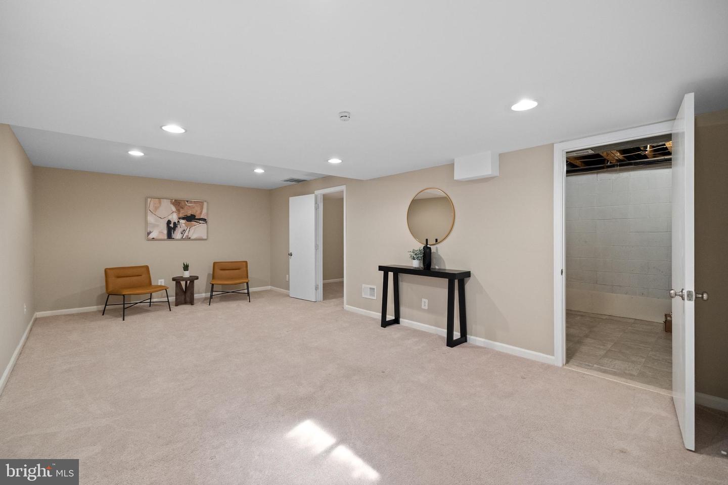 2314 CONCERT CT, VIENNA, Virginia 22181, 4 Bedrooms Bedrooms, ,2 BathroomsBathrooms,Residential,For sale,2314 CONCERT CT,VAFX2235922 MLS # VAFX2235922