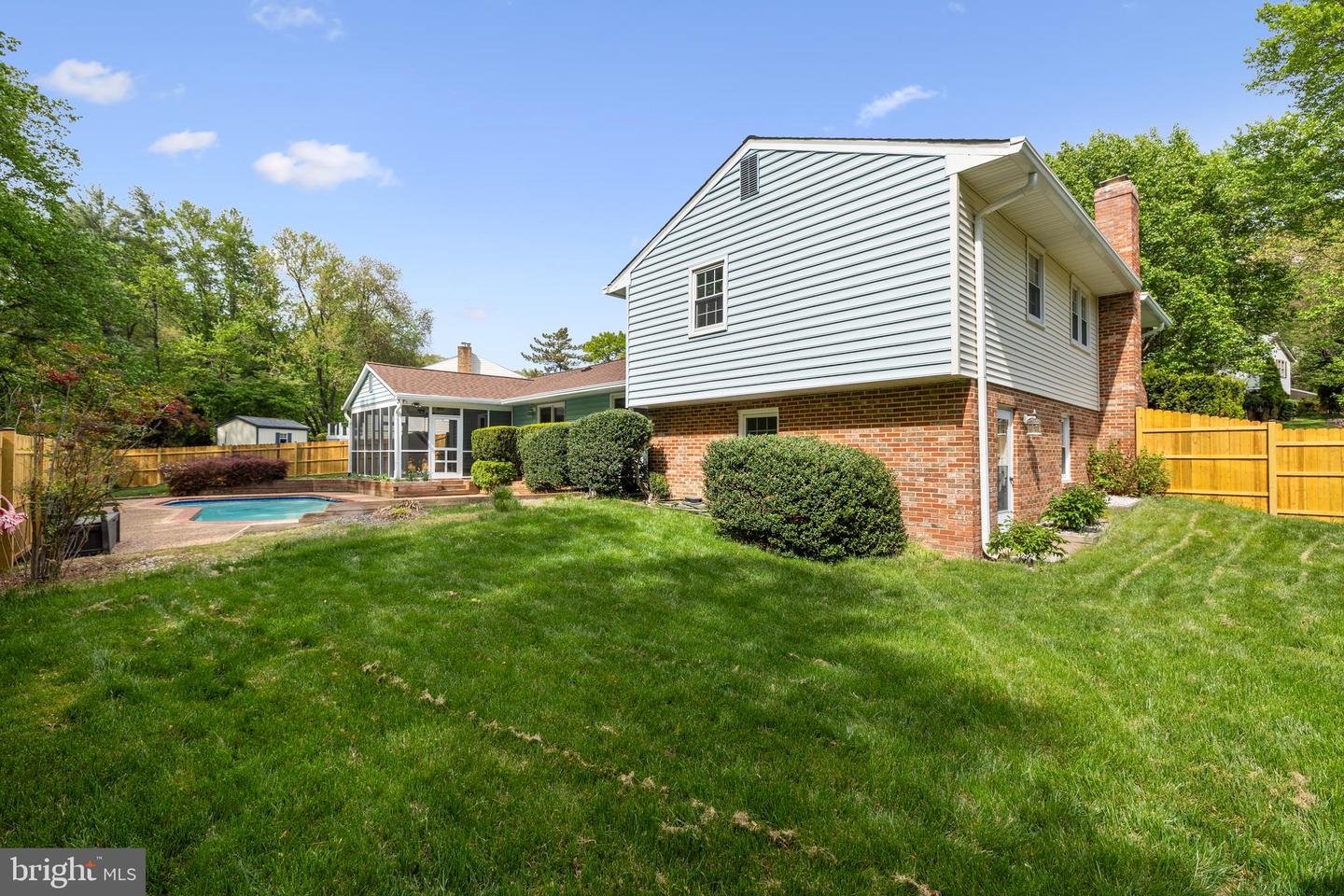 2314 CONCERT CT, VIENNA, Virginia 22181, 4 Bedrooms Bedrooms, ,2 BathroomsBathrooms,Residential,For sale,2314 CONCERT CT,VAFX2235922 MLS # VAFX2235922