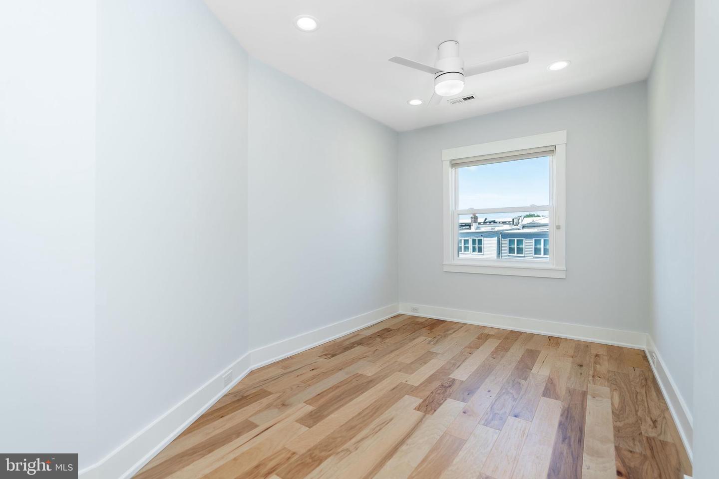 5024 ILLINOIS AVE NW, WASHINGTON, District Of Columbia 20011, 4 Bedrooms Bedrooms, ,3 BathroomsBathrooms,Residential,For sale,5024 ILLINOIS AVE NW,DCDC2196814 MLS # DCDC2196814