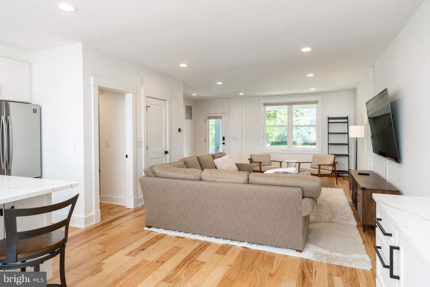 5024 ILLINOIS AVE NW, WASHINGTON, District Of Columbia 20011, 4 Bedrooms Bedrooms, ,3 BathroomsBathrooms,Residential,For sale,5024 ILLINOIS AVE NW,DCDC2196814 MLS # DCDC2196814